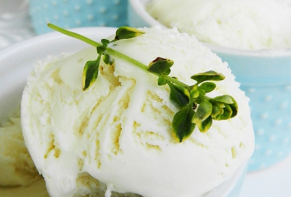 Healthy Recipe: Lemon-Thyme Ice Dessert