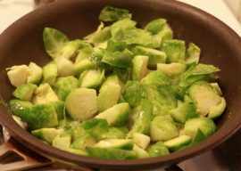 Steamed Brussels Sprouts with Garlic