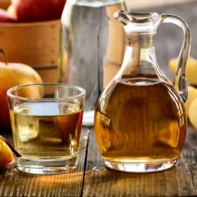 Apple Cider Vinegar Lowers Blood Sugar and Insulin Spikes